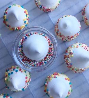 Meringue Kisses